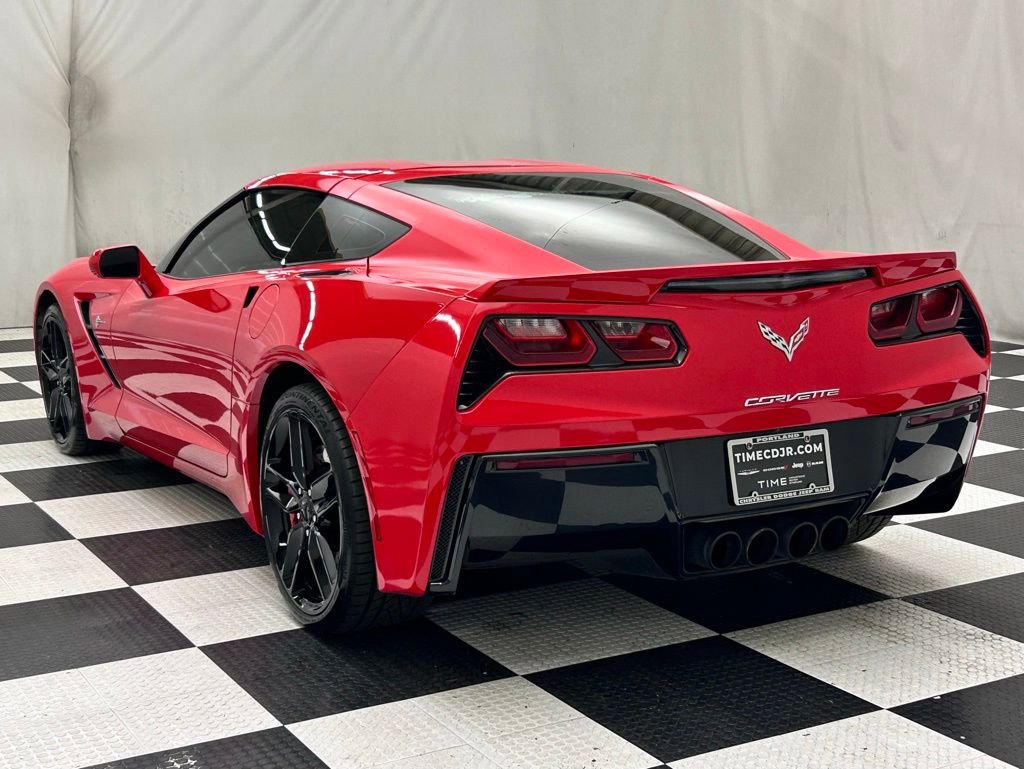 Used 2014 Chevrolet Corvette Stingray Coupe RWD image 5