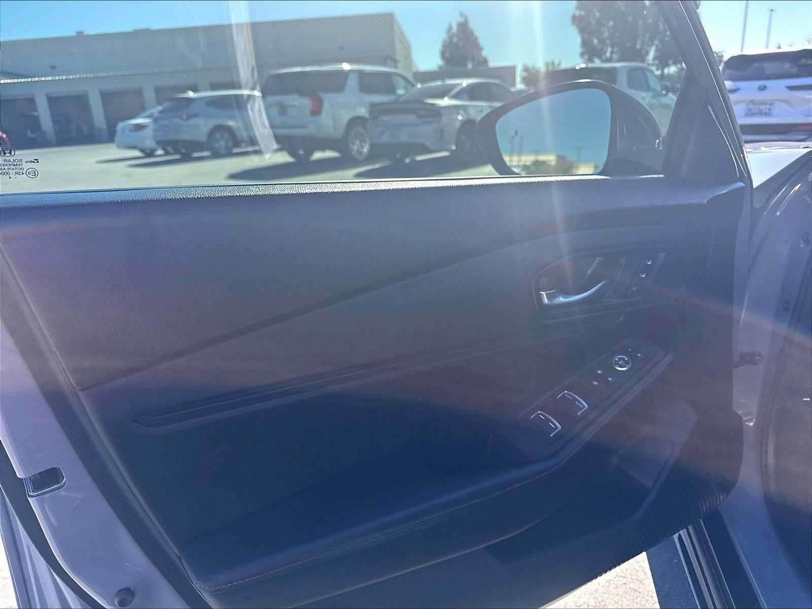 Used 2024 Honda Accord Sport image 24