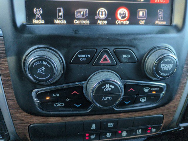 Used 2017 RAM 1500 Laramie image 29