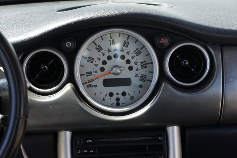 Used 2002 MINI Cooper S image 46