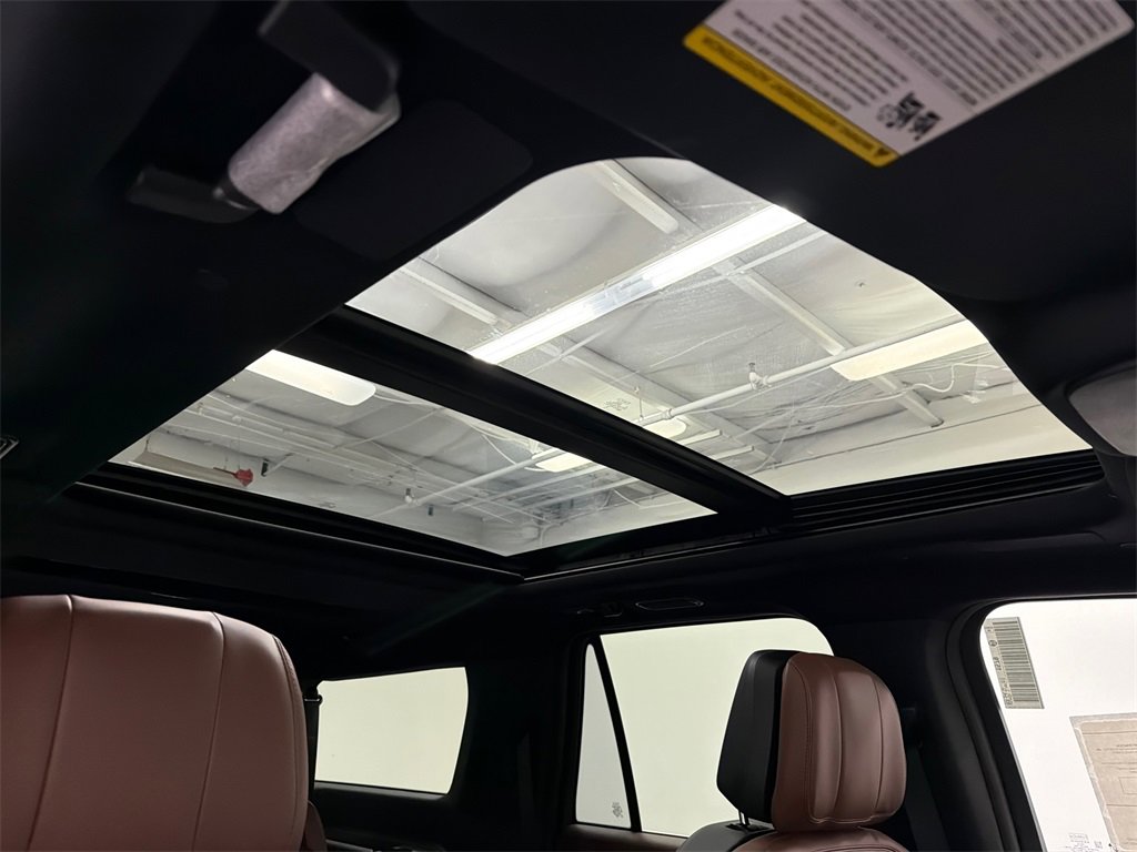 New 2026 Lincoln Navigator L Reserve image 15