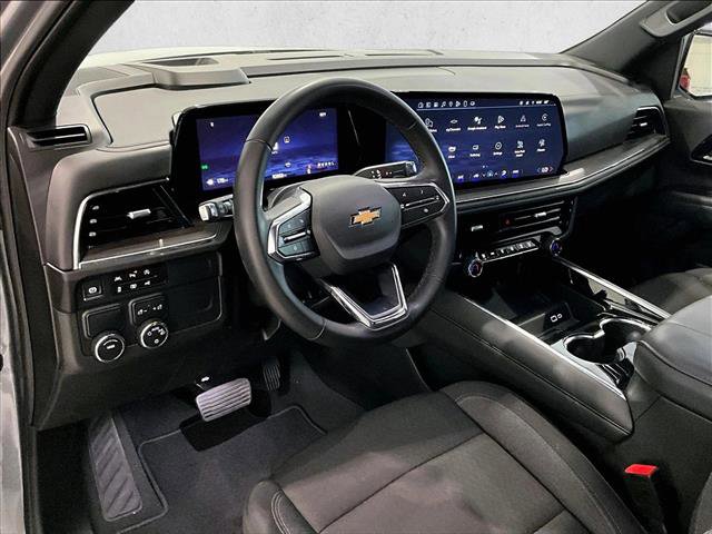 Used 2025 Chevrolet Tahoe LS RWD image 14