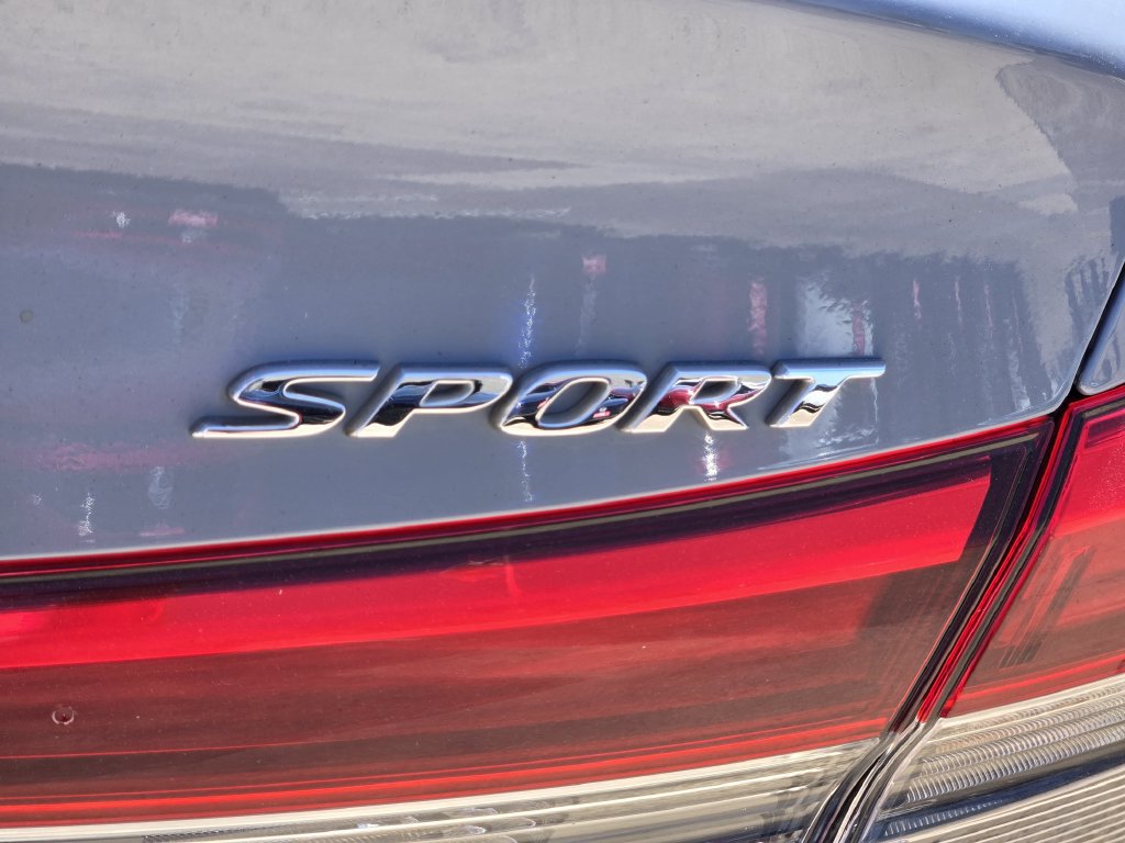 Used 2024 Honda Civic Sport image 10