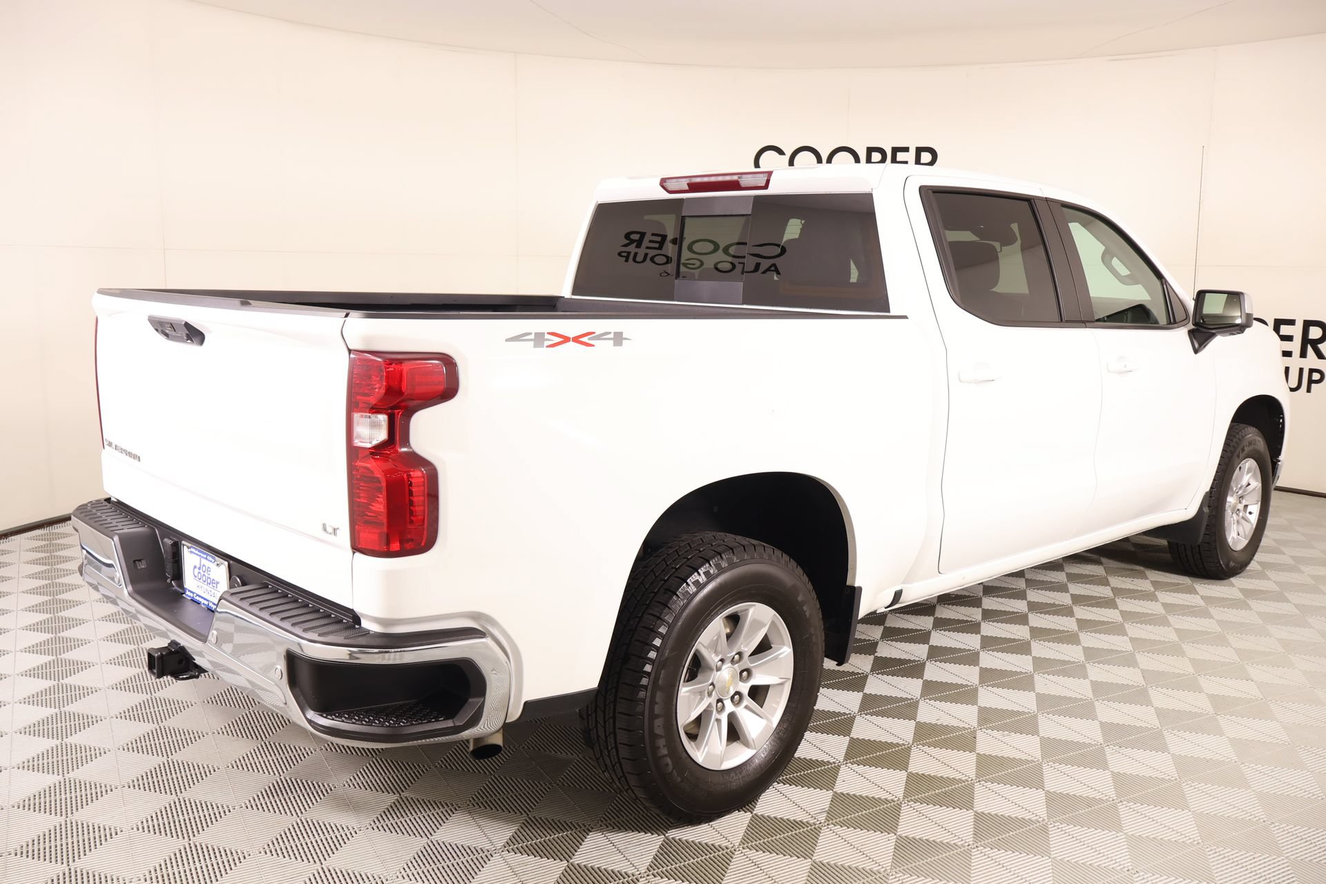 Used 2023 Chevrolet Silverado 1500 LT w/ Safety Package AWD/4WD image 20