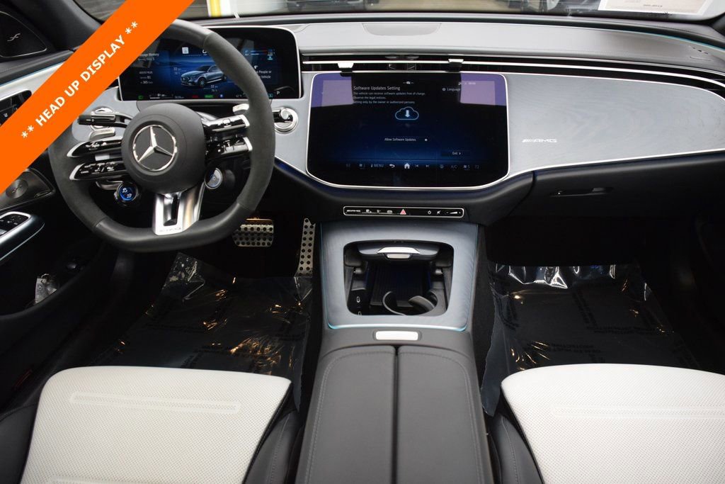 Used 2025 Mercedes-Benz E 53 AMG e 4MATIC Sedan image 18