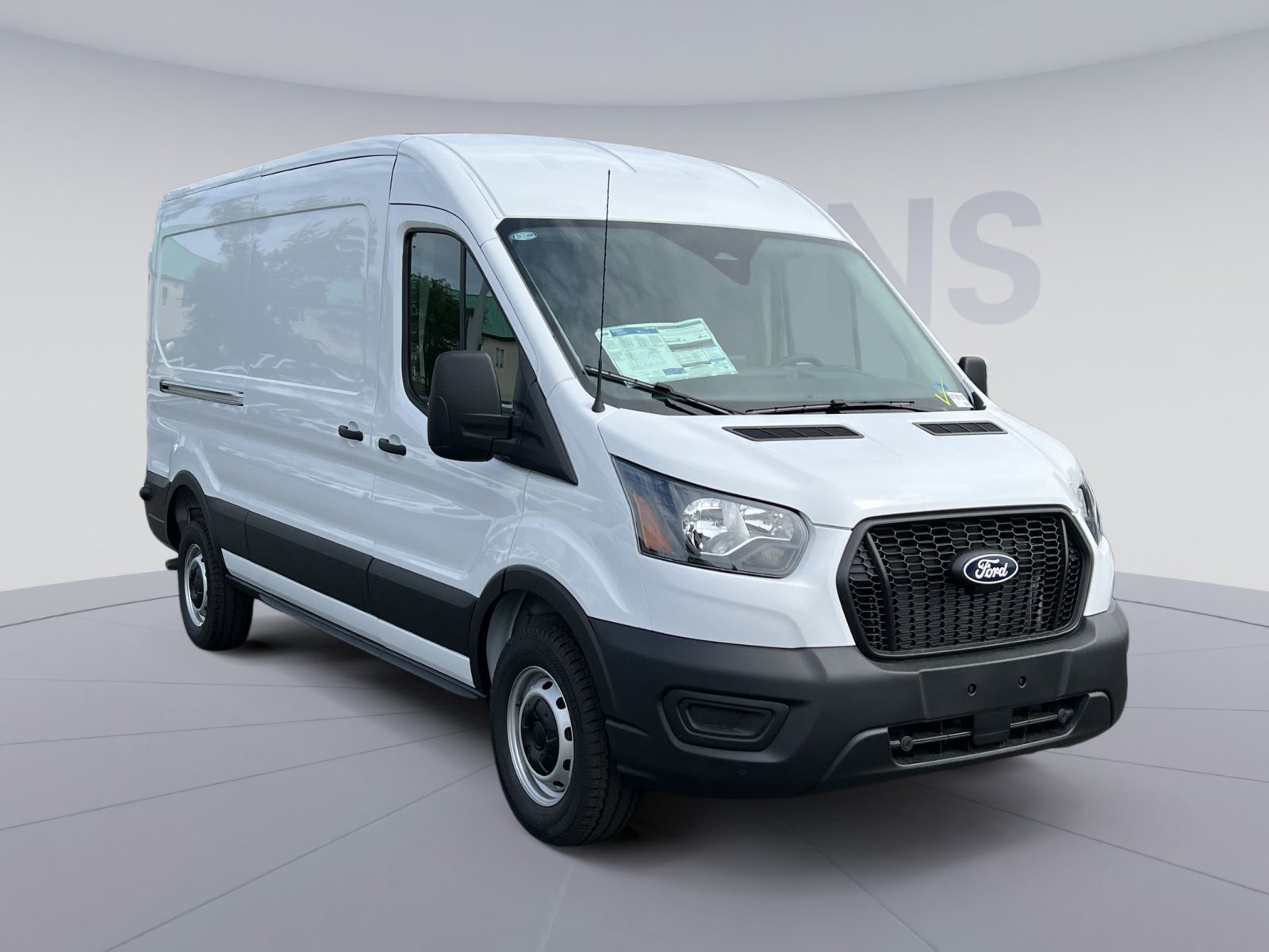 New 2026 Ford Transit 250 148 Medium Roof w/ Load Area Protection Package RWD image 18