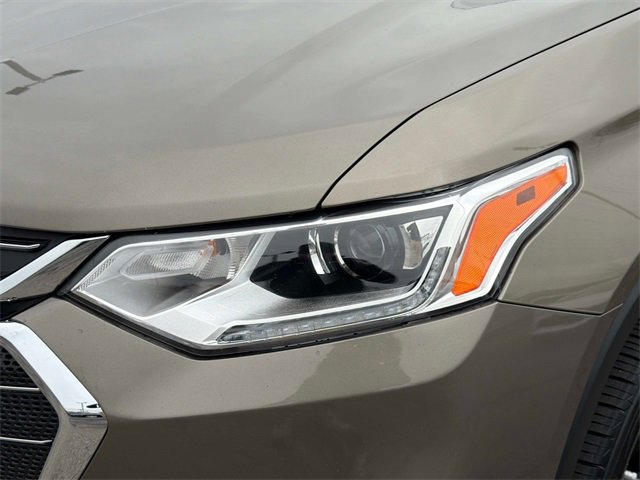 Used 2020 Chevrolet Traverse LT w/ LT Premium Package image 9