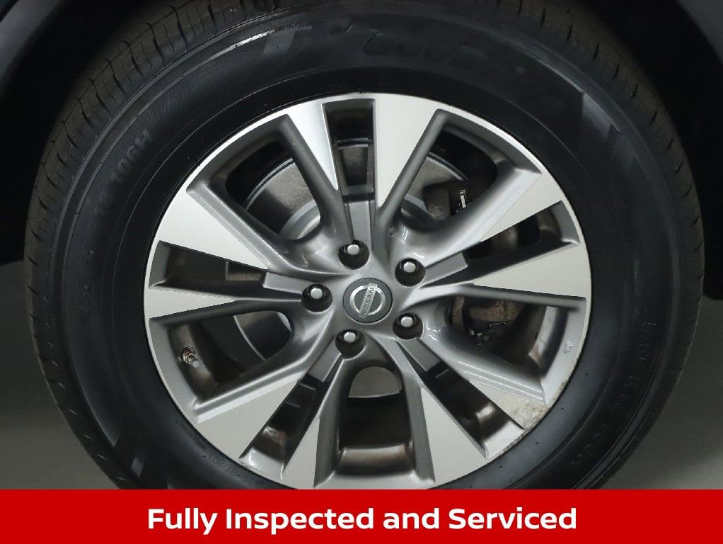 Used 2017 Nissan Murano S image 11