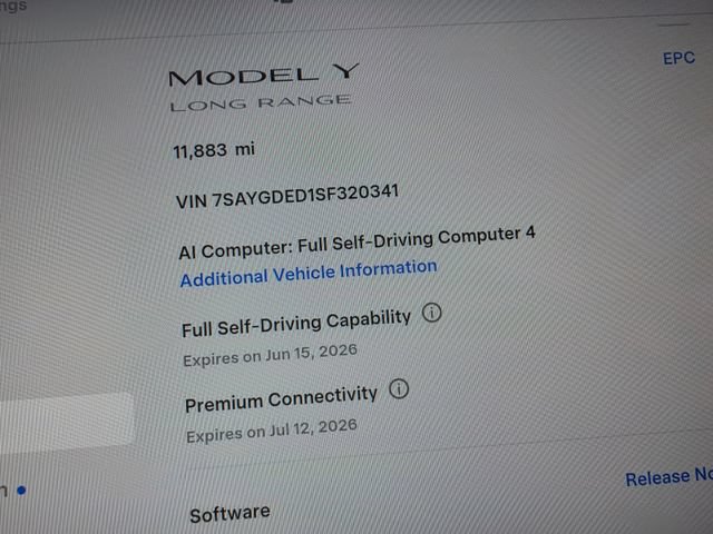Used 2025 Tesla Model Y Long Range RWD image 3