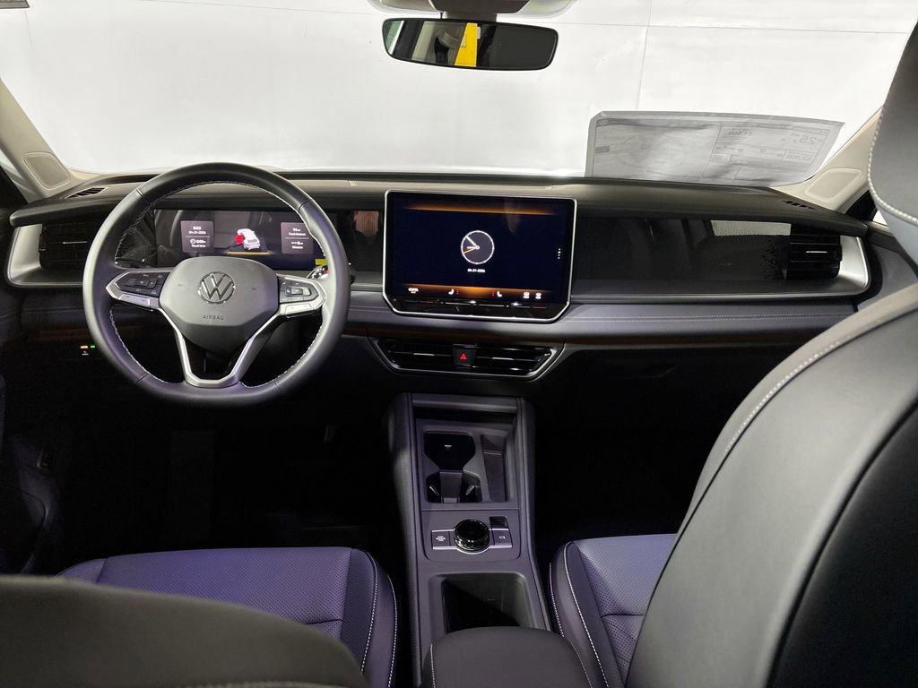New 2026 Volkswagen Tiguan SE AWD/4WD image 12