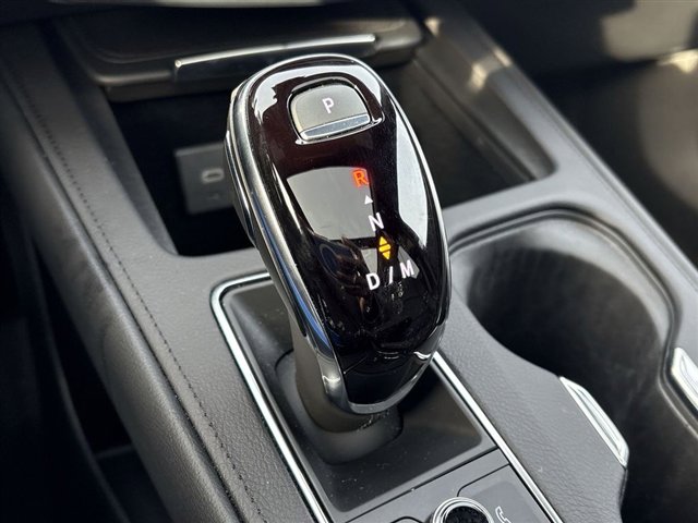 Certified 2025 Cadillac XT4 Sport image 16