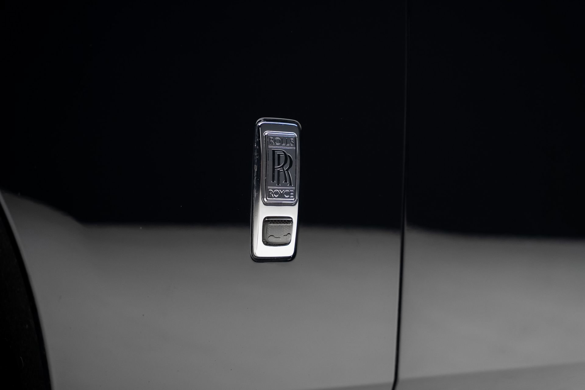 Used 2023 Rolls-Royce Phantom Sedan w/ The Phantom Package RWD image 24