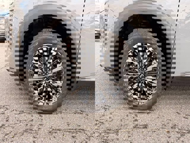 New 2026 Nissan Pathfinder Platinum w/ Cargo Package image 9