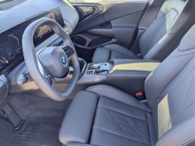 Used 2025 BMW X3 xDrive30i w/ Premium Package image 16