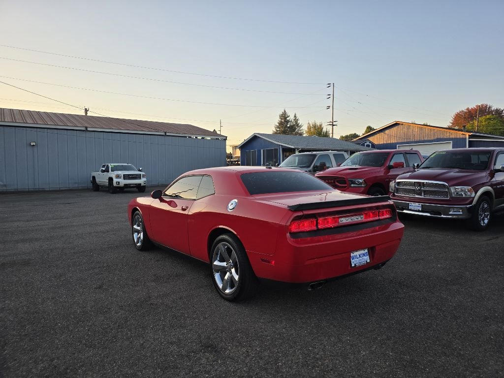 Used 2014 Dodge Challenger R/T Plus image 7