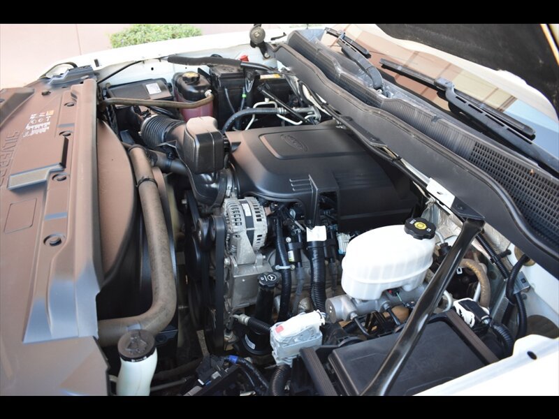 Used 2018 Chevrolet Silverado 2500 LT AWD/4WD image 40