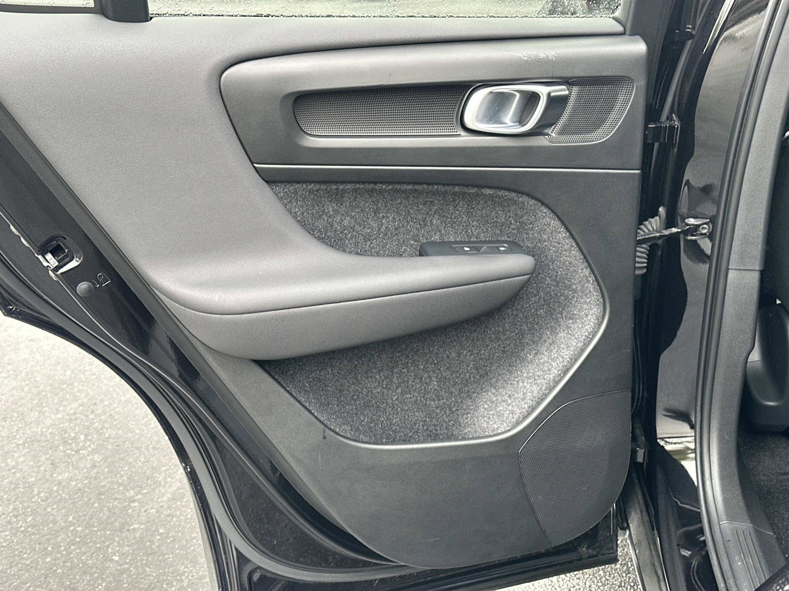 Certified 2023 Volvo C40 P8 Recharge Ultimate image 20