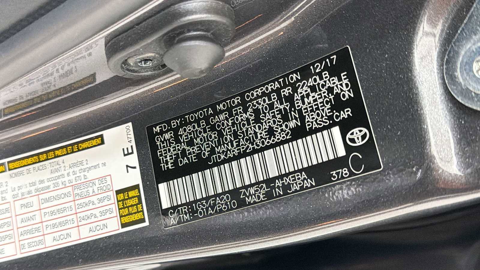 Certified 2017 Toyota Prius Prime Plus FWD image 11