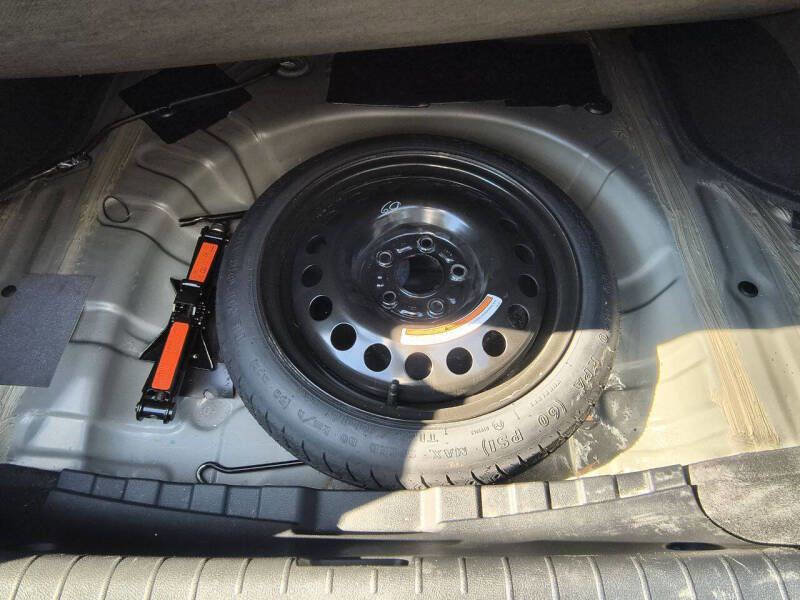 Used 2024 Nissan Sentra S FWD image 16