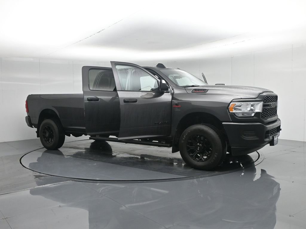 Used 2022 RAM 3500 Tradesman w/ Safety Group image 32