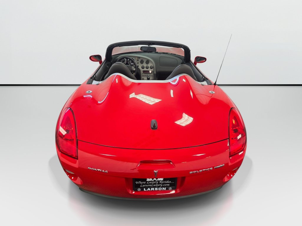Used 2009 Pontiac Solstice GXP w/ Club Sport Package RWD image 12