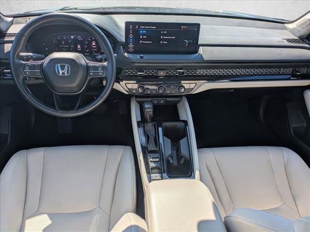 Used 2024 Honda Accord EX-L image 17