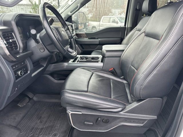 Used 2024 Ford F350 Lariat w/ Chrome Package image 10