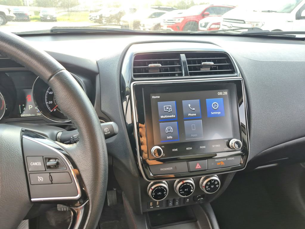 Used 2022 Mitsubishi Outlander Sport SE image 16