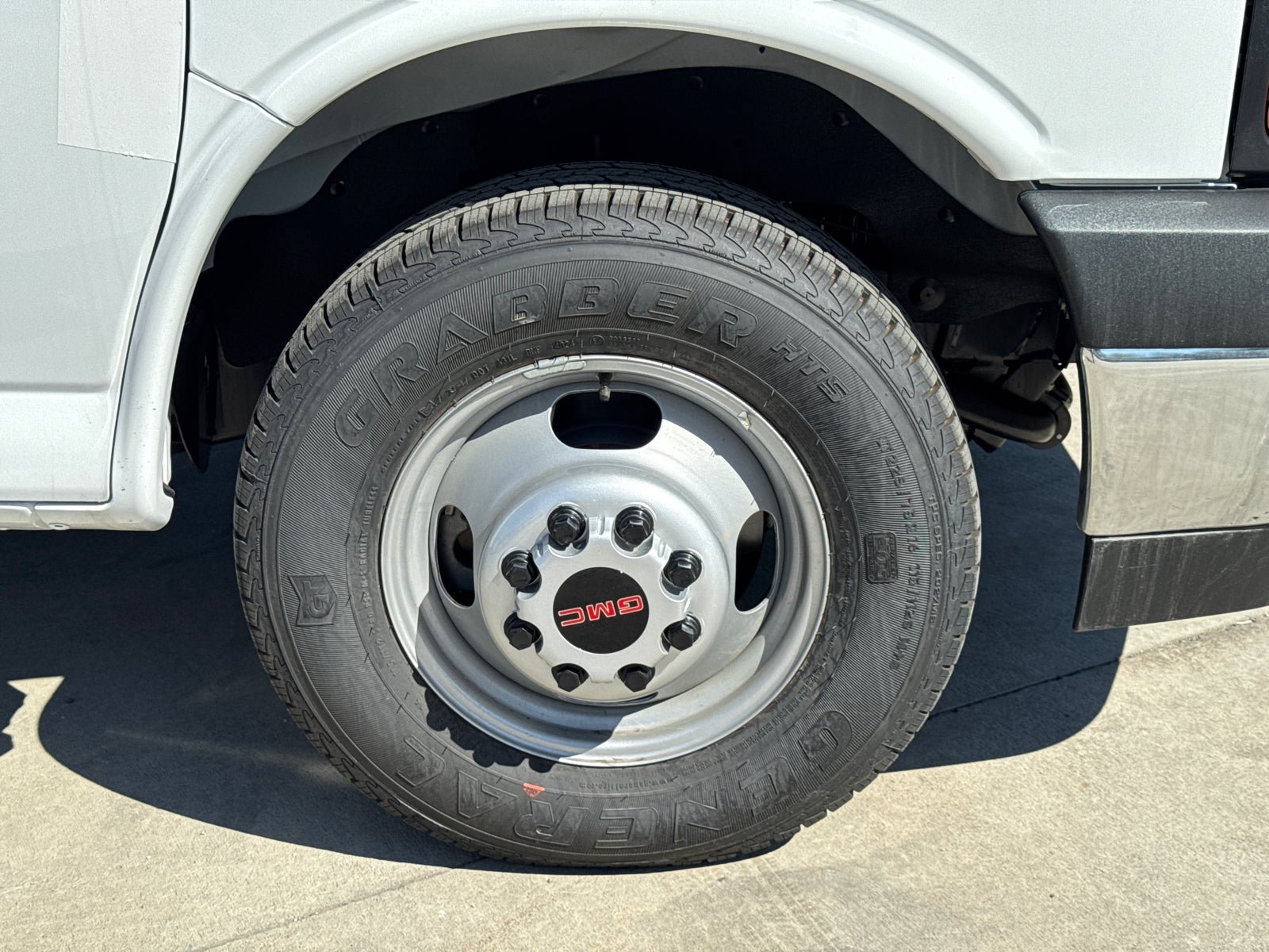 New 2025 GMC Savana 3500 w/ Power Convenience Package RWD image 6