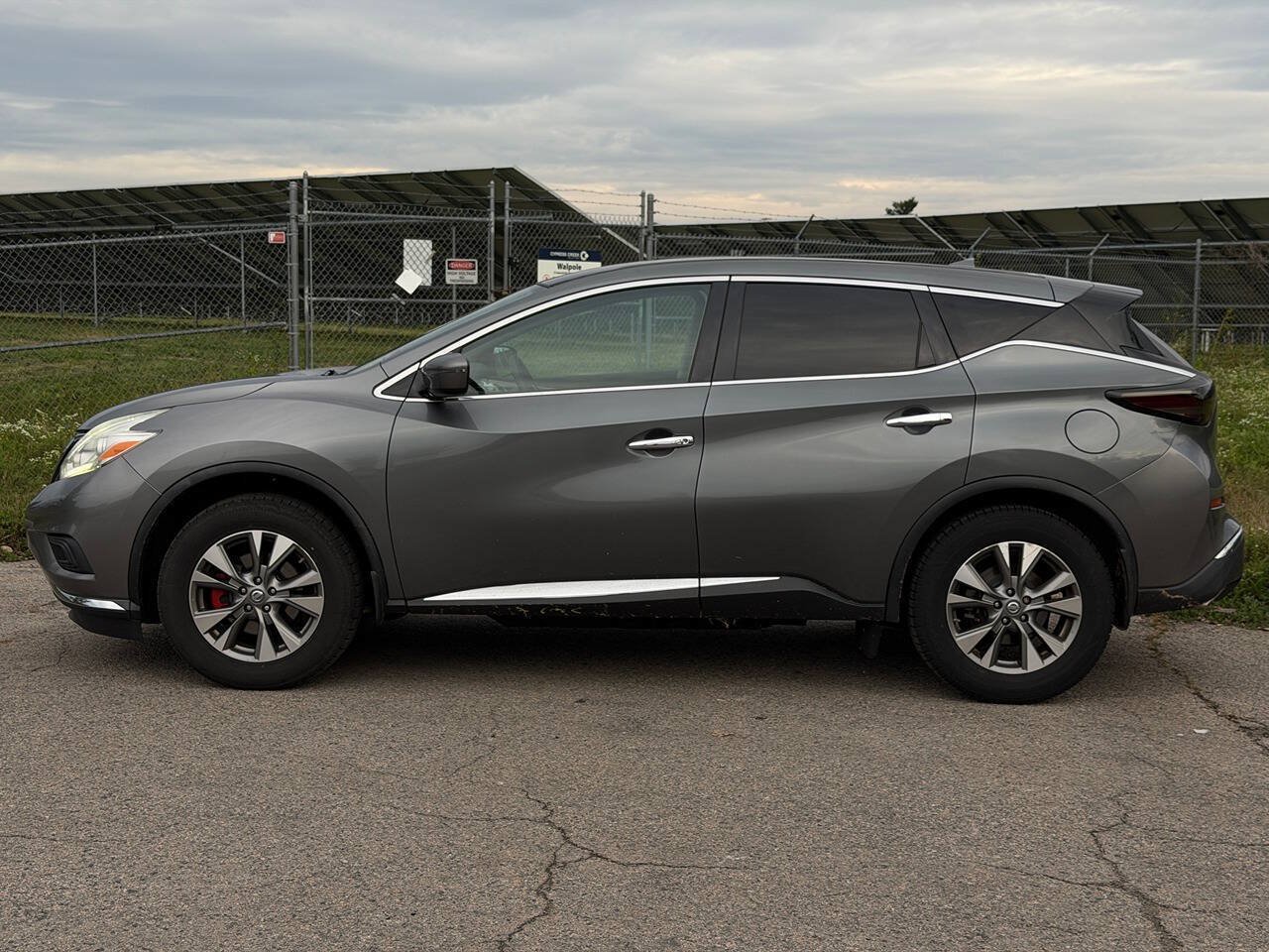 Used 2016 Nissan Murano S w/ Navigation Package AWD/4WD image 2