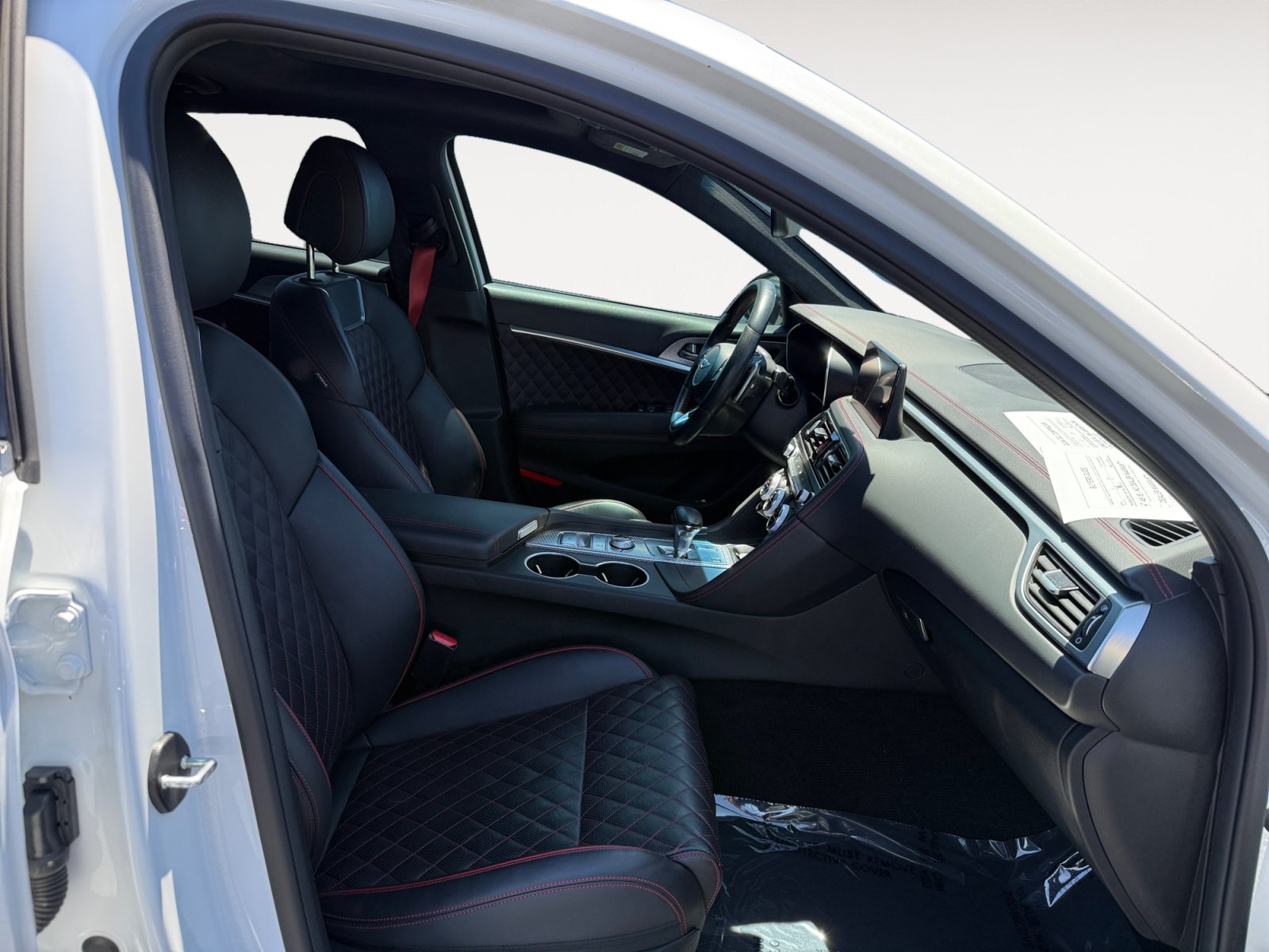 Used 2022 Genesis G70 3.3T RWD image 19