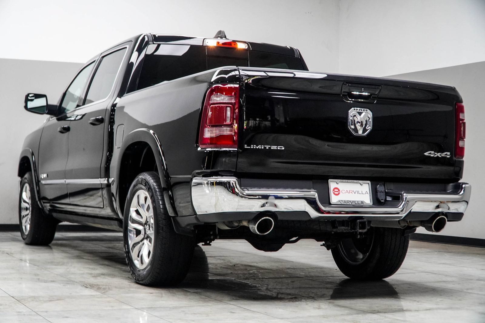 Used 2023 RAM 1500 Limited AWD/4WD image 9