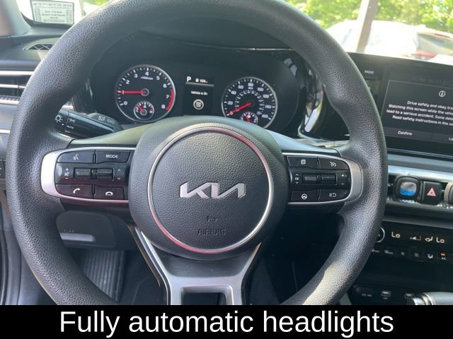 Used 2022 Kia K5 LXS FWD image 7