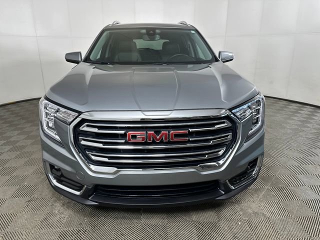 Used 2023 GMC Terrain SLT image 8