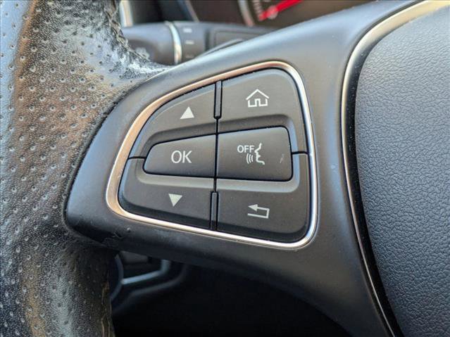 Used 2018 Mercedes-Benz C 300 4MATIC Sedan image 11