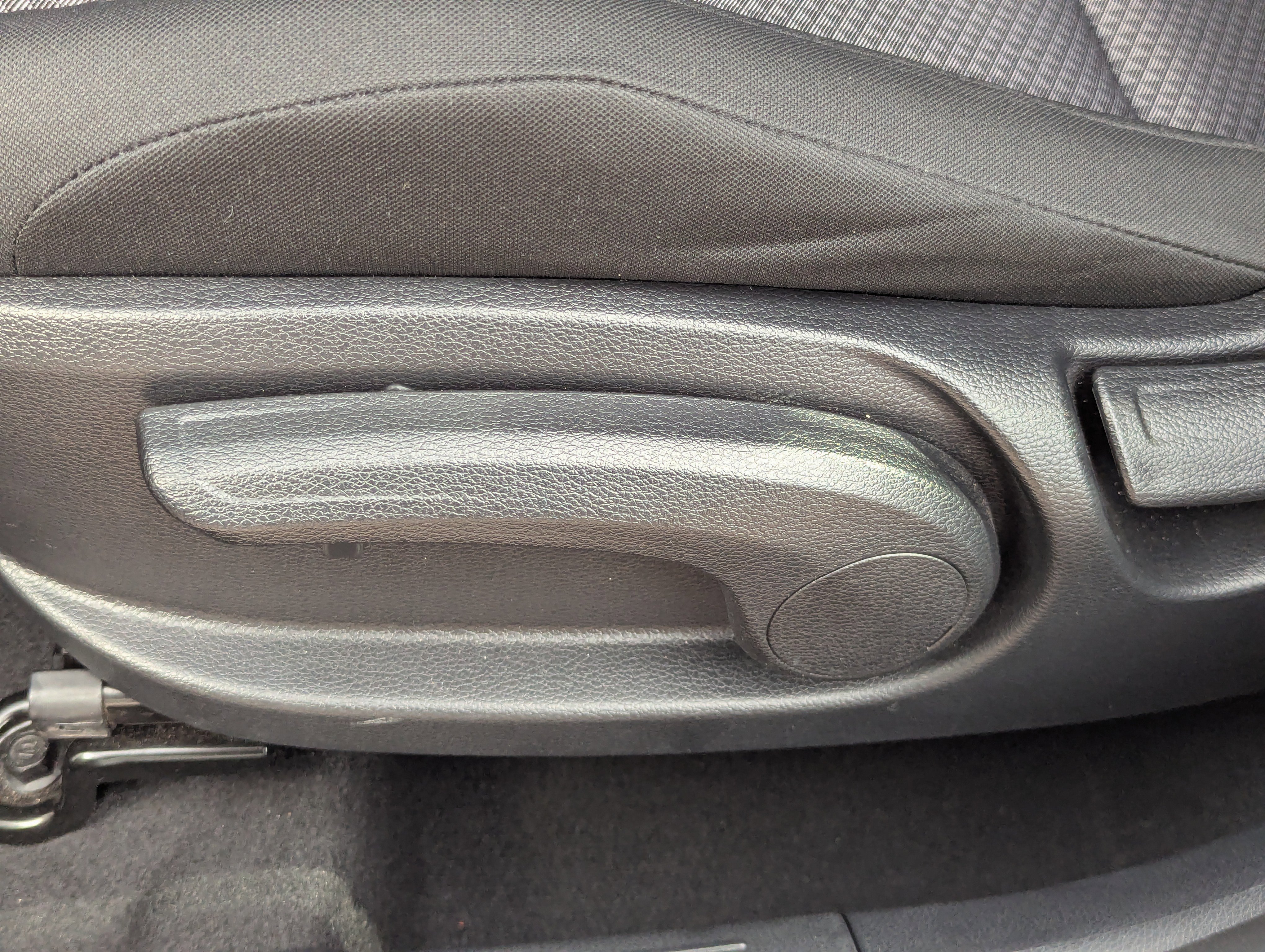 Certified 2025 Kia Soul S image 21