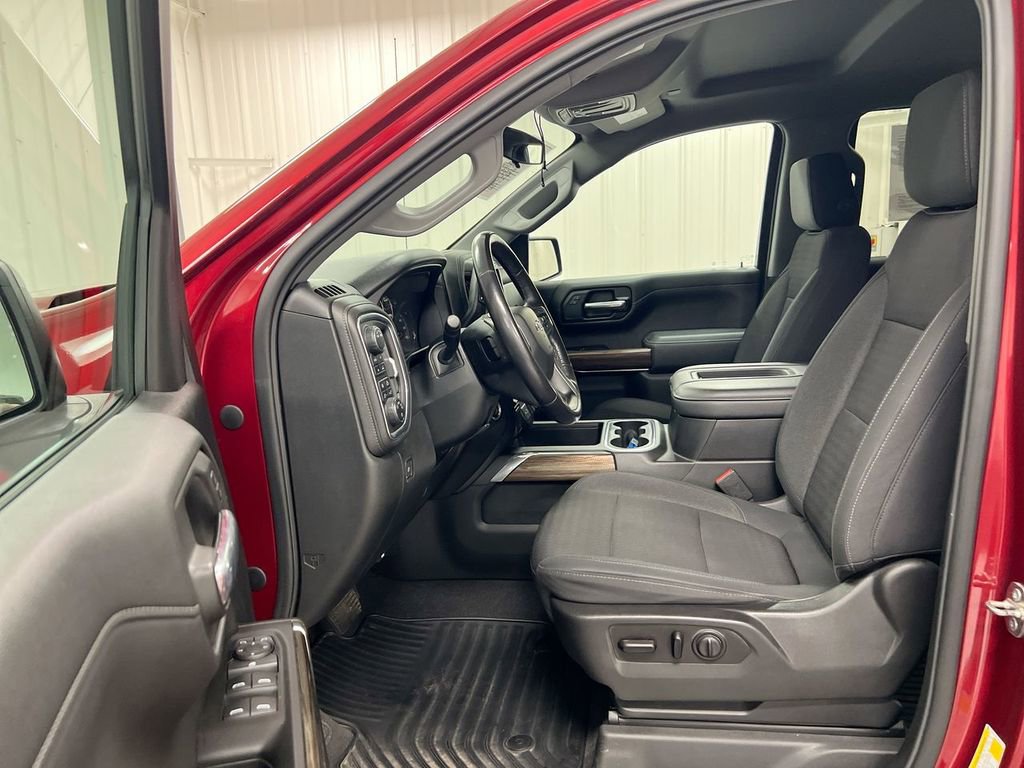 Used 2020 Chevrolet Silverado 1500 RST w/ All-Star Edition image 19