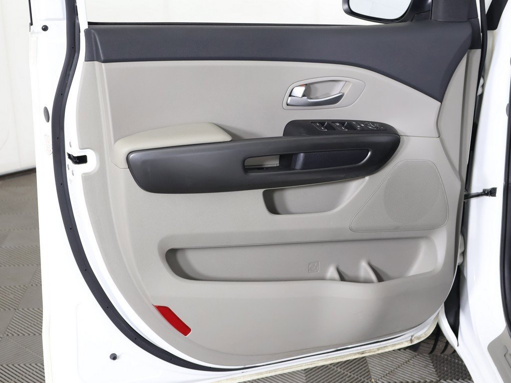 Used 2019 Kia Sedona EX image 21