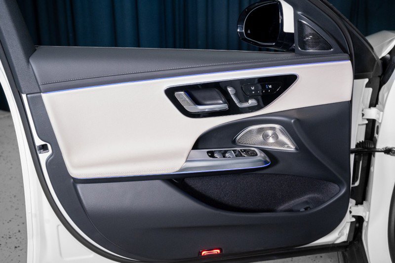 New 2025 Mercedes-Benz E 450 4MATIC All-Terrain Wagon image 12