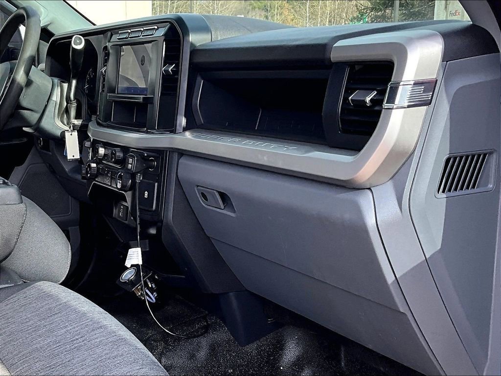 Used 2024 Ford F250 XL w/ XL Chrome Package AWD/4WD image 17