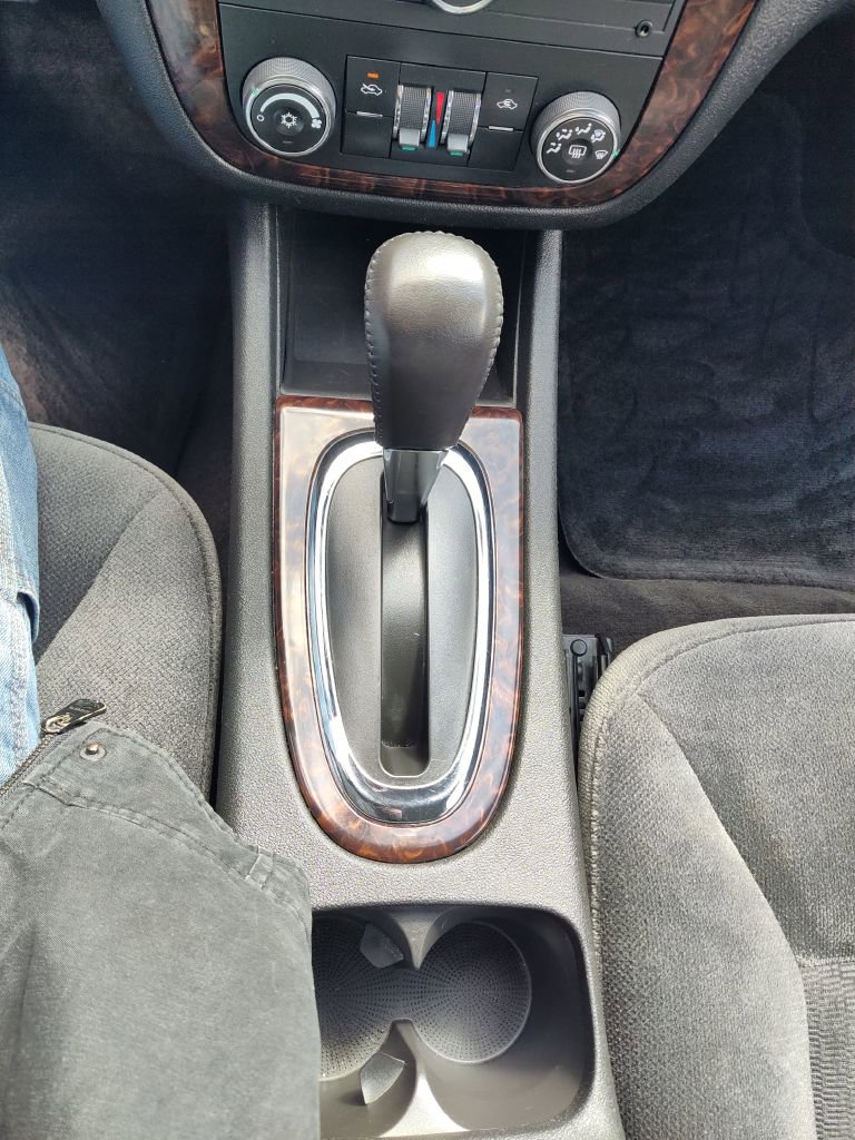 Used 2013 Chevrolet Impala LT image 23