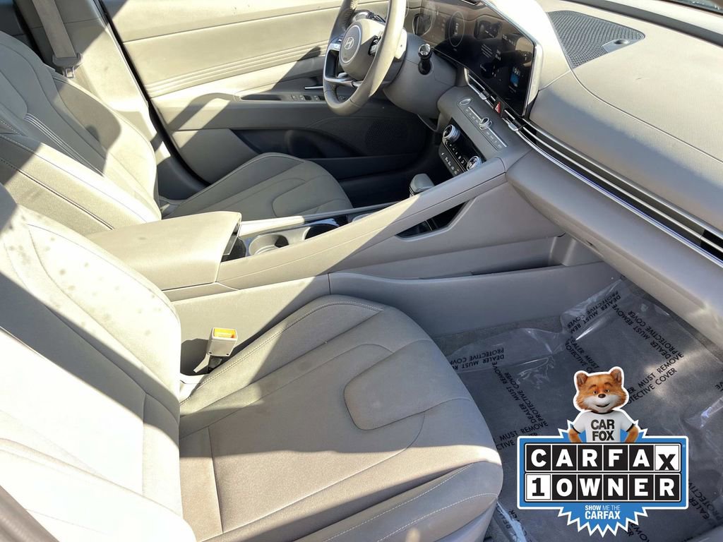 Used 2024 Hyundai Elantra SEL w/ Convenience Package image 22