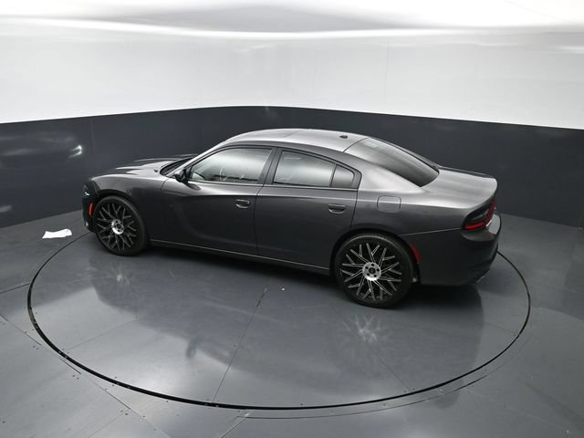 Used 2019 Dodge Charger SXT w/ Leather Interior Group RWD image 16