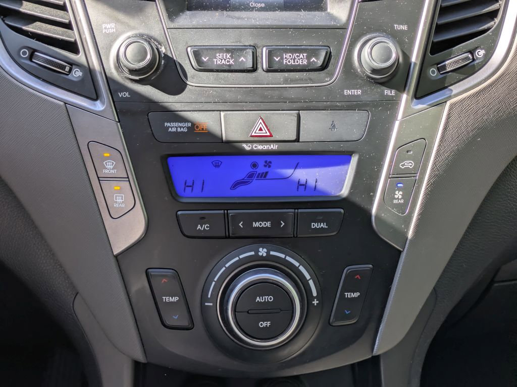 Used 2015 Hyundai Santa Fe GLS w/ Option Group 02 FWD image 21