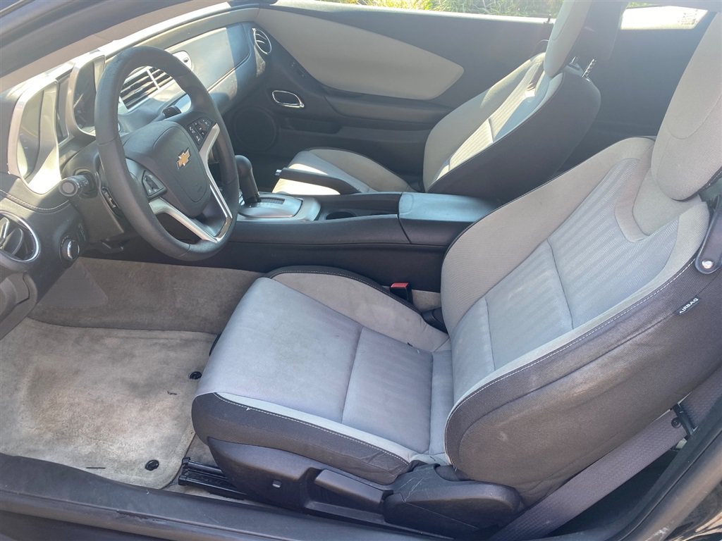 Used 2015 Chevrolet Camaro LS RWD image 10