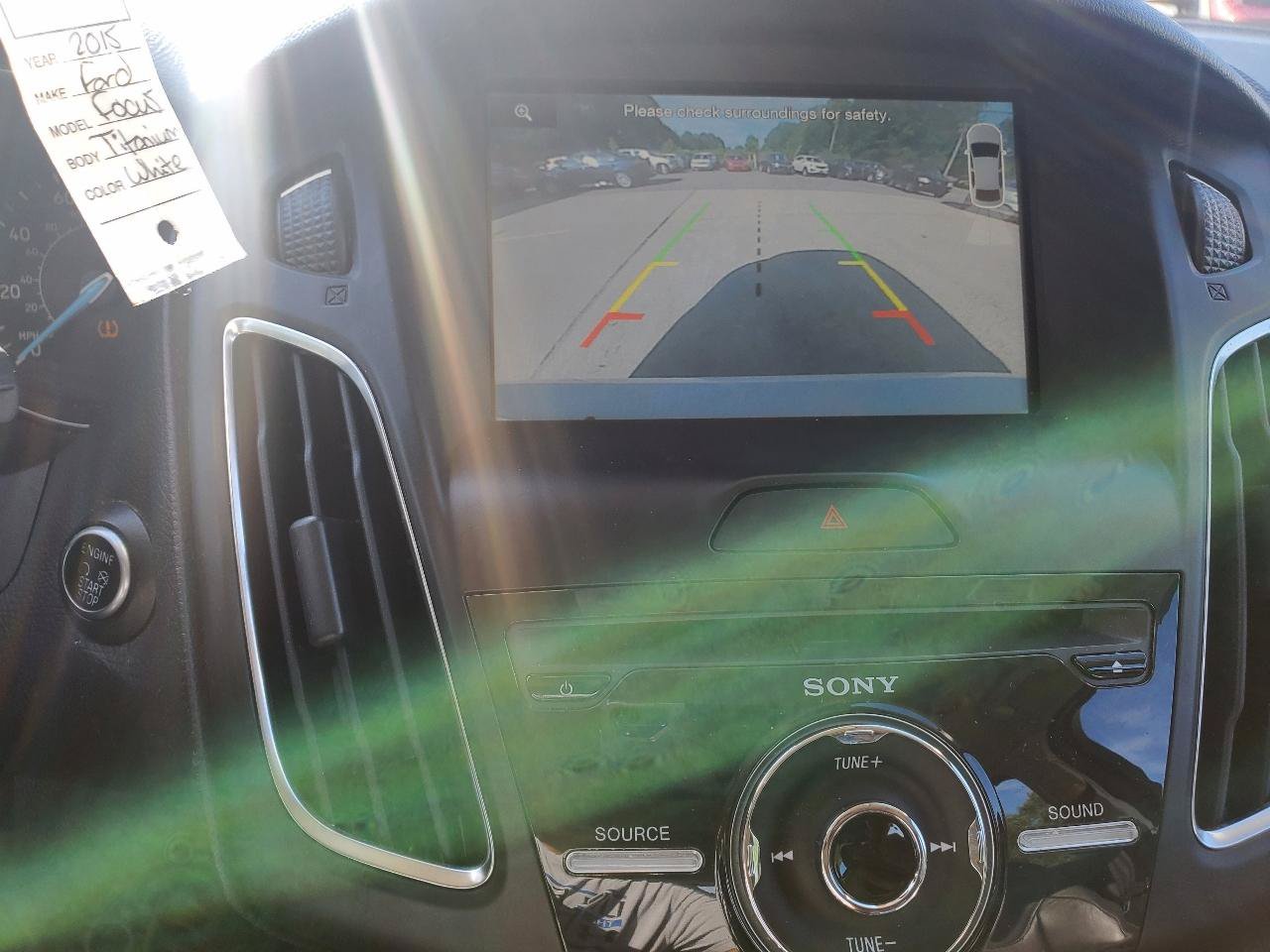 Used 2015 Ford Focus Titanium FWD image 22