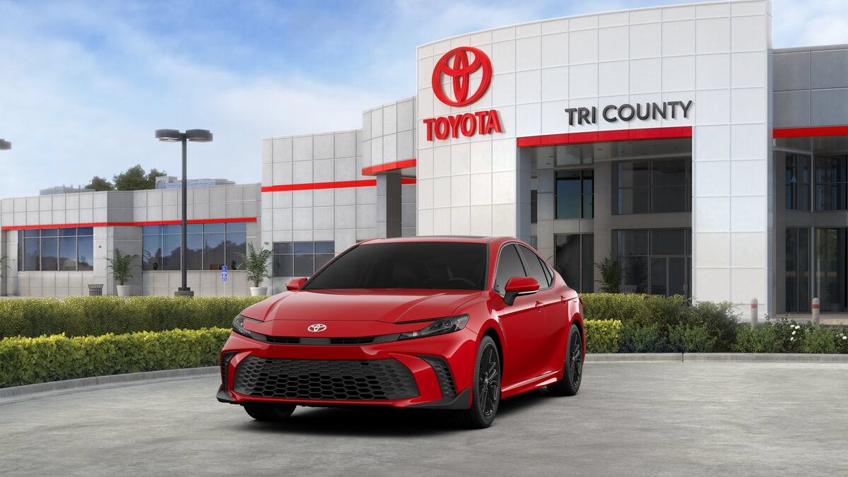 New 2026 Toyota Camry SE FWD image 18