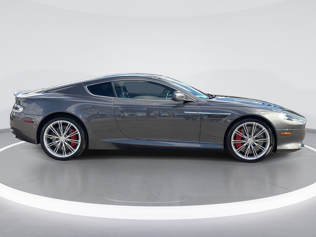 Used 2015 Aston Martin DB9 Coupe RWD image 3