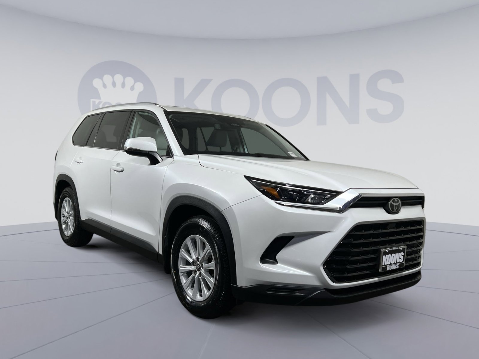 Used 2024 Toyota Grand Highlander XLE image 10