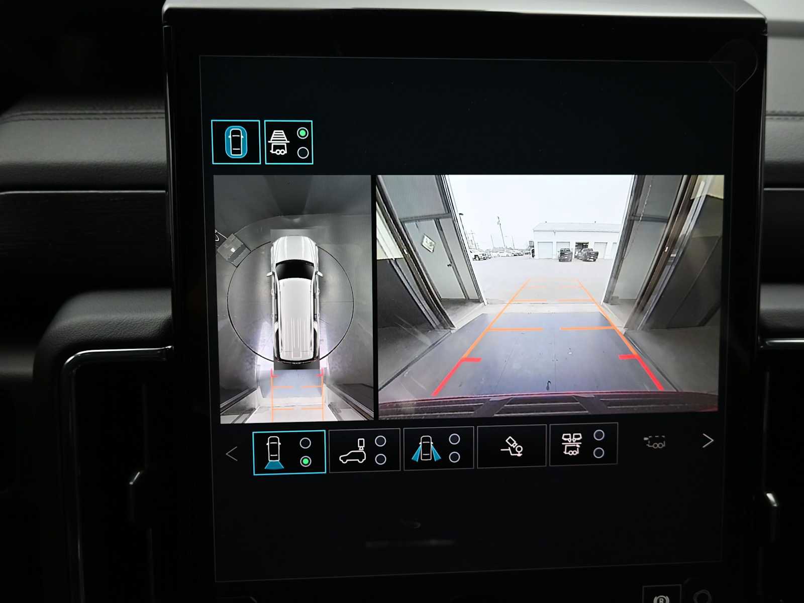 New 2026 GMC Yukon XL Denali image 13